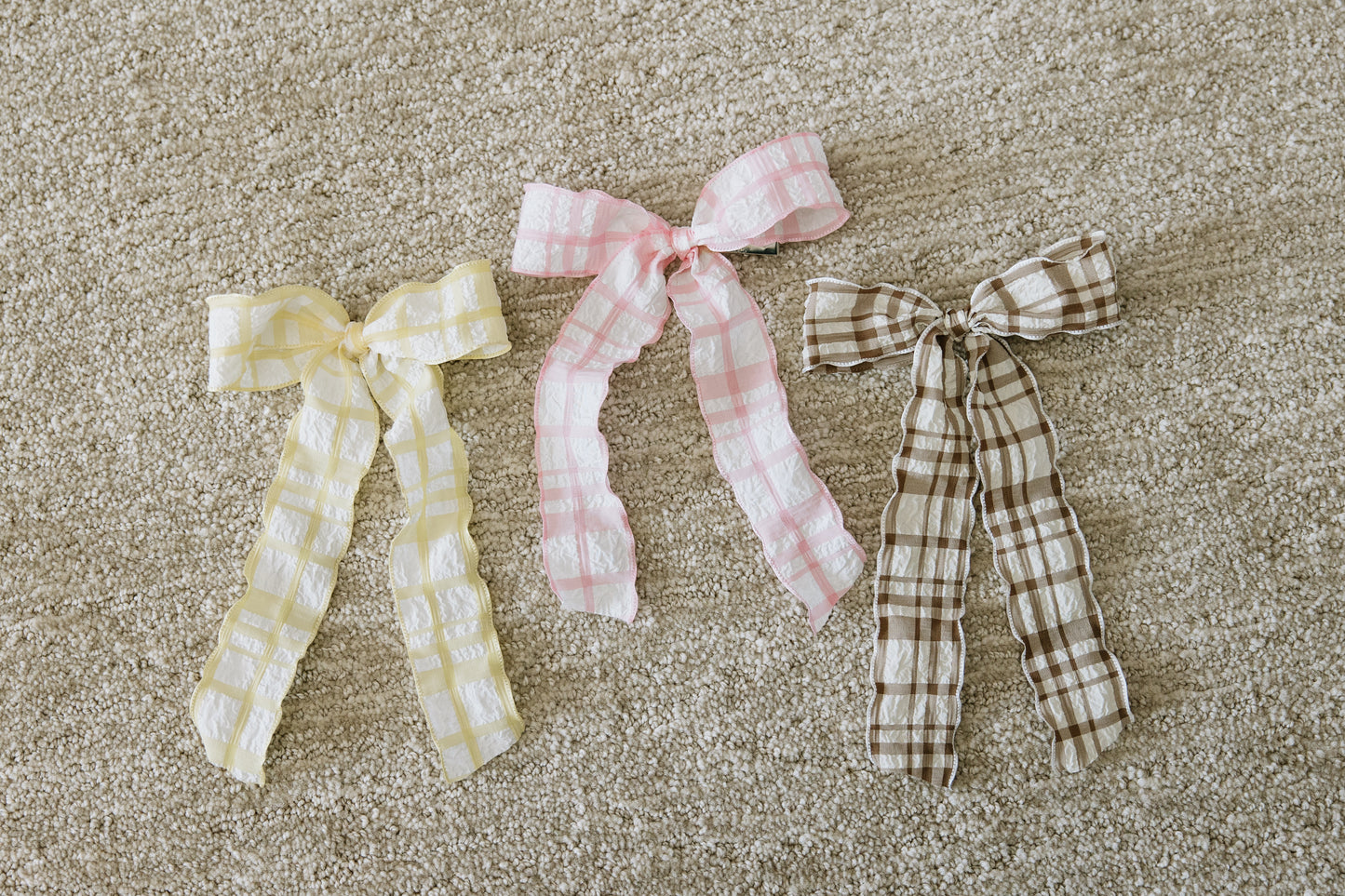 Classic Ruffled Frill Long Bow