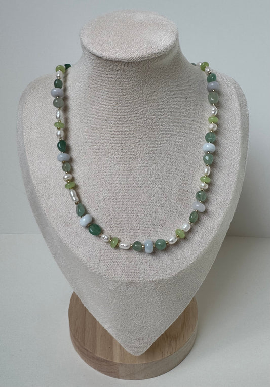 Green Gemstone & Freshwater Pearl Necklace