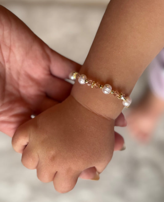 Pearl and Gold Bracelet